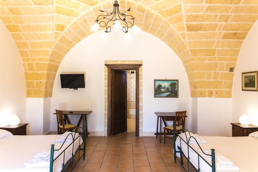 Masseria Tenuta Quintino * Torre Lapillo